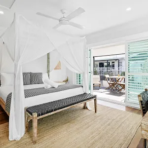 Gasthof Azur, Byron Bay